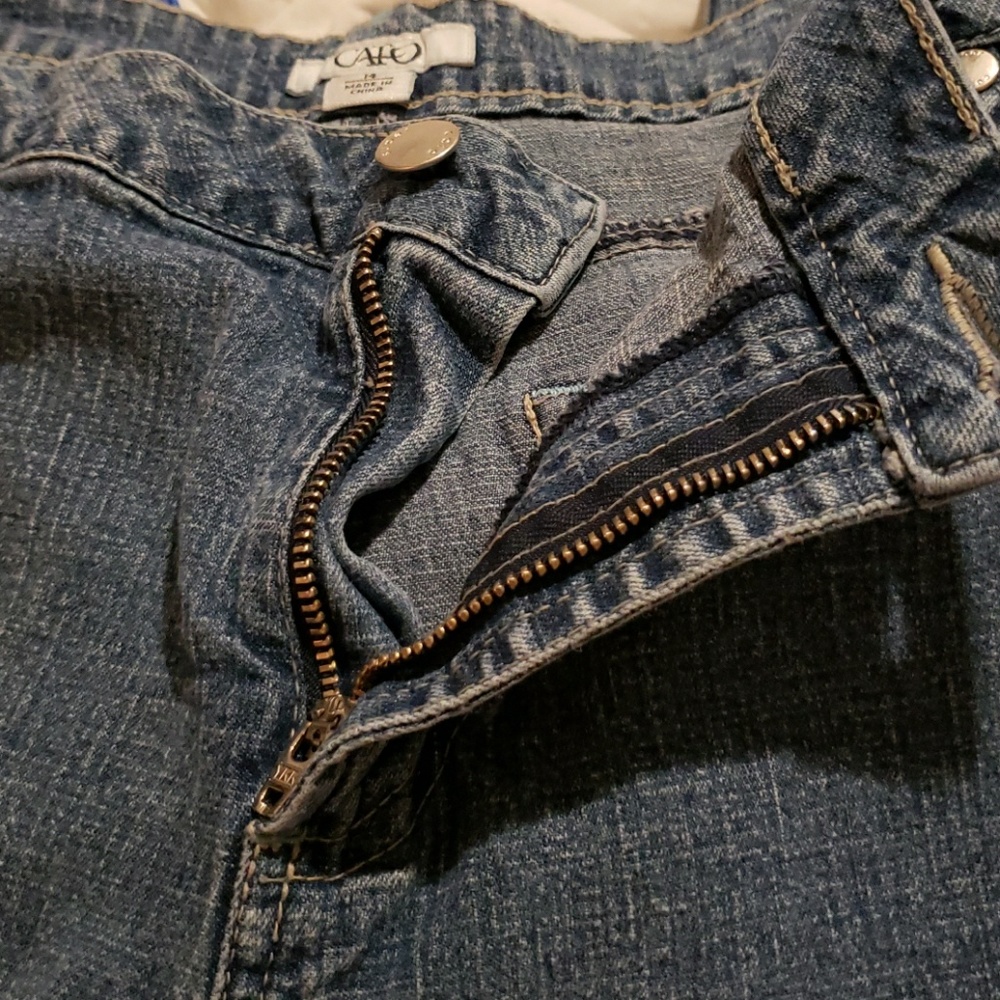 Blue Jeans - Picture 6 of 8
